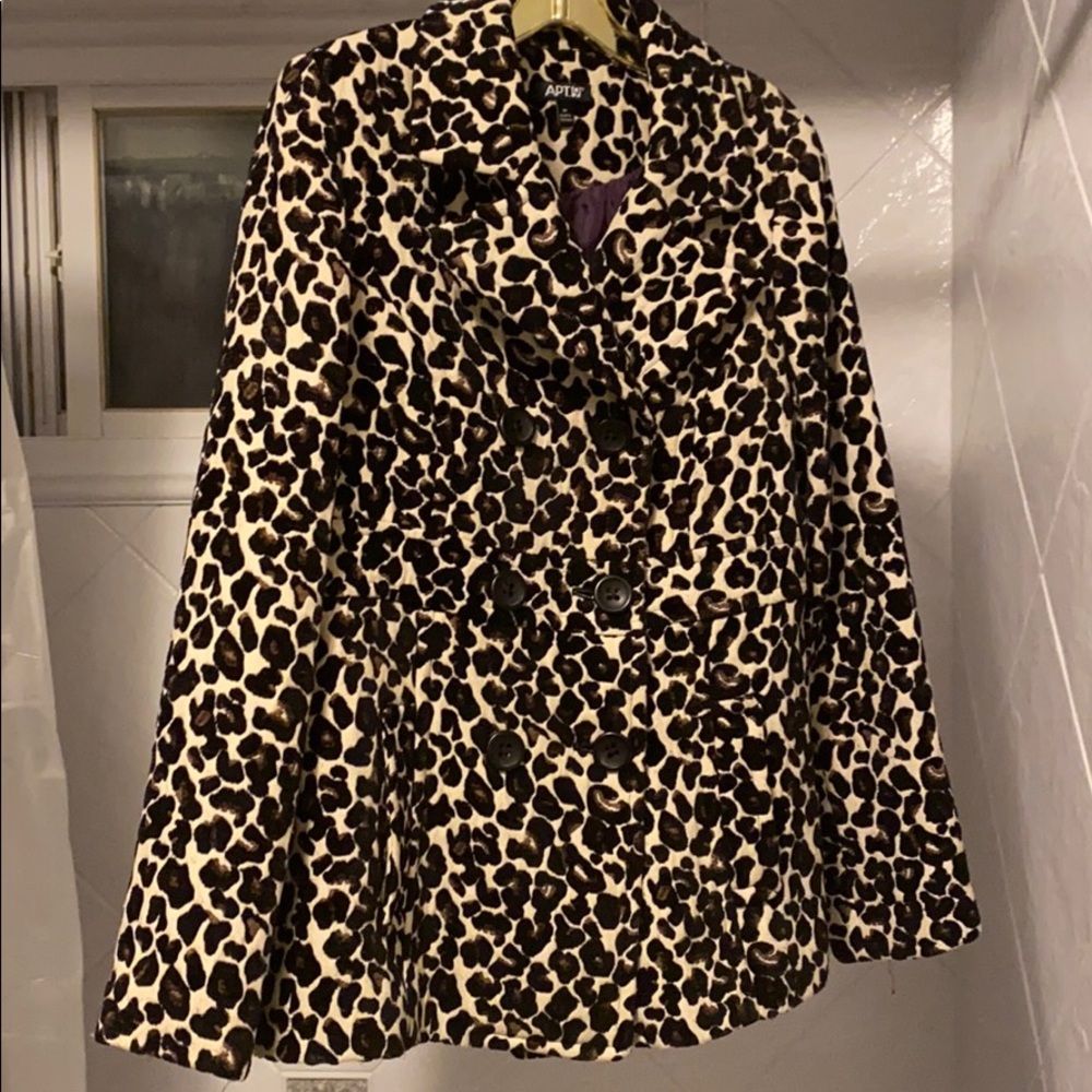 Leopard blazer